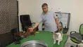 Bağlar'daki güvercin otelinin sıra dışı sakini Vejetaryen kedi Bulut kuşları koruyor