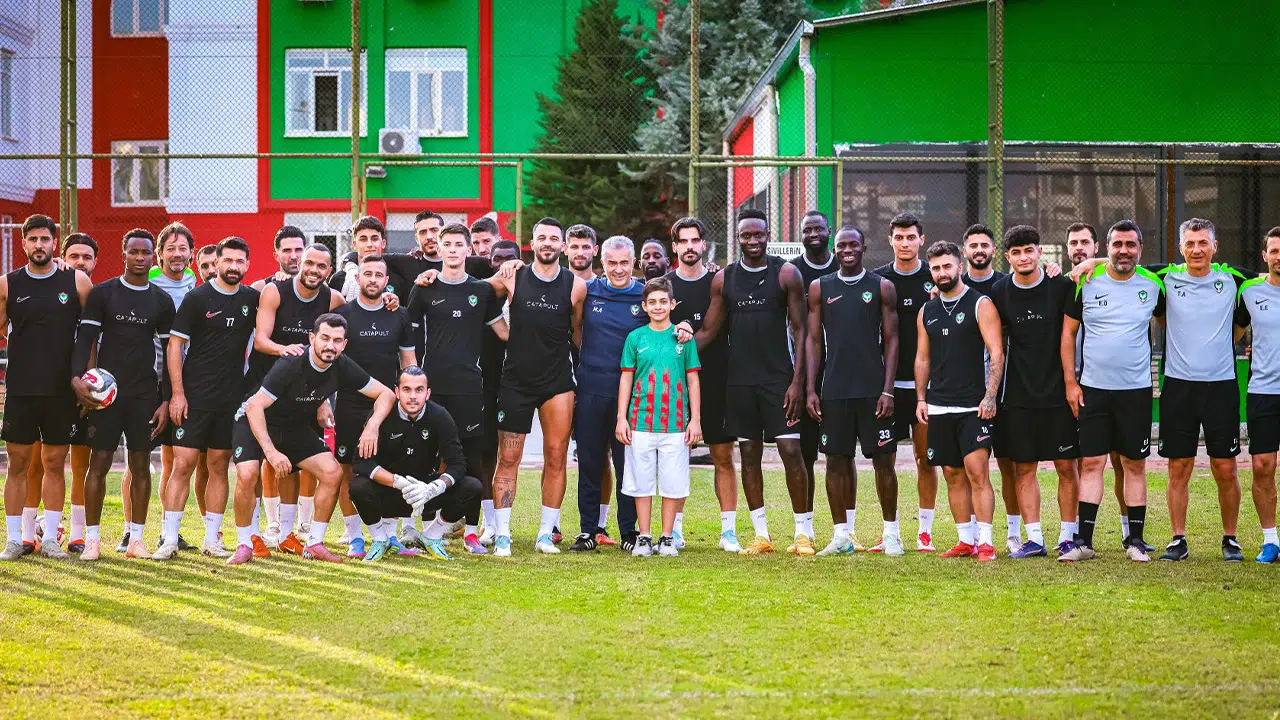 Amedspor’un 2025-2026 A takım listesi TFF Tarafından duyuruldu