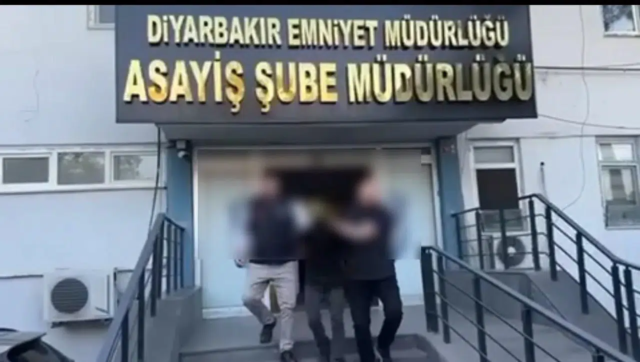 Diyarbakır Yenişehir'de silahlı saldırı düzenleyen 3 şüpheli polisten kaçamadı