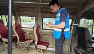 Diyarbakır'da Zabıta'dan minibüs operasyonu: Trafikten men edildi