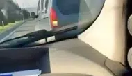 Elazığ-Diyarbakır karayolunda makas atan sürücü tehlike saçtı