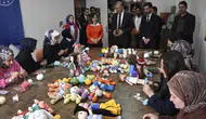 Öğrencilerin el emeğiyle ördüğü bebekler Diyarbakır'da hasta çocuklara bayram ettirecek