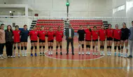 Diyarbakır’ın namağlup kadın voleybolcuları Türkiye Şampiyonluğu için sahne alacak