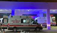 Diyarbakır’da kontrolden çıkan araç ağaca çarptı