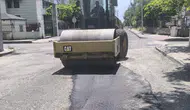 Diyarbakır'da bayram öncesi yol hamlesi: 20 ton asfalt serildi