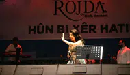 Diyarbakır Kürt Dil Bayramı'nda Rojda'nın konseriyle coştu: On binler alandaydı