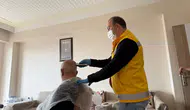Diyarbakır'da yaşlı ve engelli vatandaşlara bayram öncesi evde bakım hizmeti