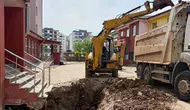Diyarbakır'da tatili fırsat bilen DİSKİ okulların büyük sorununu çözdü