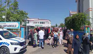Diyarbakır'da YKS öğrencilerinin ağzı tatlandı: Belediyeden moral ikramı