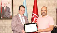 Dicle Üniversitesi'nde YÖK'ten alınan unvanın gururu yaşanıyor: Rektör'den özel teşekkür