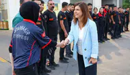 Diyarbakır'da yangında yaralanan itfaiyecilere ziyaret: Eşbaşkan Bucak teşekkür etti