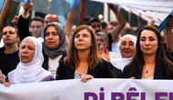 Diyarbakır'da her şey barış için: AVM önünden başlayan yürüyüş Ofis'te son buldu