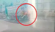 Diyarbakır Bağlar'da motosiklet park halindeki TIR'a çarptı: Kurye ağır yaralandı