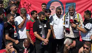Amedspor ve Beşiktaş taraftarından dostluk örneği: Rojin Kabaiş'in mezarını ziyaret ettiler