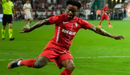 Amedspor'un yıldızı Gift Orban'ın Başakşehir aşkı: Gent'ten sonra ikinci kez hat-trick yaptı