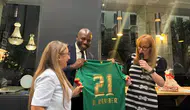Londra'da Amedspor rüzgarı: İngiliz siyasetinin iki önemli ismine forma hediye edildi