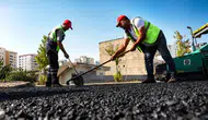 Diyarbakır'da iki cadde yeni bir görünüme kavuştu: 10 bin 400 ton asfalt serildi