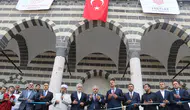 Diyarbakır ve Bingöl'de deprem hasarlı 6 tarihi cami yeniden ibadete açıldı