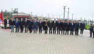 Dicle'de 29 Ekim Cumhuriyet Bayramı coşkusu: Hükümet konağında çelenk sunma töreni