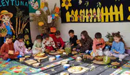 Diyarbakır'da minikler zeytin kırma geleneğiyle tanıştı: Doğal üretim süreci