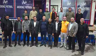 Çermikli iş insanından gençlere büyük destek: 300 forma dağıtıldı, 400 forma sözü verildi