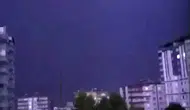 Diyarbakır Kayapınar'da korku dolu gece: İki apartmana yıldırım isabet etti