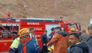 Elazığ-Diyarbakır yolunda feci kaza: Hayvan taşıyan TIR devrildi, çok sayıda telef var