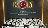 Diyarbakır'da nefes kesen operasyon Otomobilin gizli bölmelerinden cephanelik çıktı