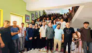 Kocaköy'de duygusal veda 20 yıllık eğitimci Ümit Yiğit okulundan alkışlarla uğurlandı