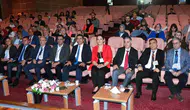 Dicle Üniversitesi’ndeki bilim zirvesinde sektör temsilcileri ile gençler bir araya geldi