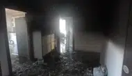 Bağlar'daki dairede klima kaynaklı yangın dehşeti İtfaiye erinin kamerasına yansıdı