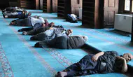 Diyarbakır'da termometreler 40 dereceyi gösterince turistlerin durağı tarihi camiler oldu