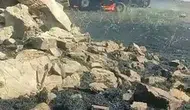 Diyarbakır'ın Lice ilçesinde hasat zamanı korkutan yangın Biçerdöver küle döndü