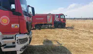 Diyarbakır'ın Bismil ve Çınar ilçelerinde yükselen alevler itfaiye ekiplerince söndürüldü