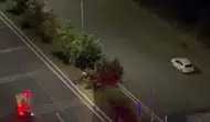 Kayapınar'da yük treni ile otomobil çarpıştı 2 kişi ağır yaralı olarak kurtarıldı
