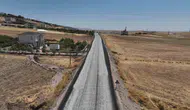 Büyükşehir'den 9 ilçede kesintisiz yol seferberliği Asfalt ve sathi kaplama hız kesmiyor