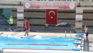 Diyarbakır'da 15 havuzda ücretsiz yüzme seferberliği 35 bin kişiye eğitim verildi
