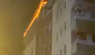Diyarbakır Yenişehir'de 8 katlı binanın çatısında korkutan yangın paniği