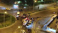 Diyarbakır Kayapınar'da trafik kazası: Hızla kavşağa giren araç kaldırıma çarptı