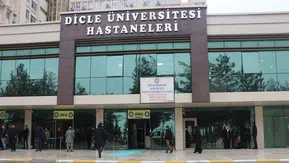 Diyarbakır'da profesöre şok suçlama: Bıçak parası iddiasıyla dava açıldı