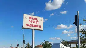 Bismil’de kutlama faciaya döndü: Yorgun mermi başına isabet etti