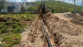 Diyarbakır'ın ilçesinde 15 yıllık çile bitti: 600 metrelik hatla sorun çözüldü