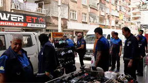 Diyarbakır'da işgale geçit yok: Çizgiyi aşan esnafa Zabıta müdahalesi