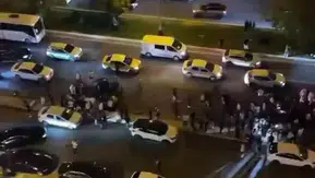 Kayapınar 75 Metrelik Yol üzerinde trafik kazası İki araç çarpıştı, 2 kişi yaralandı