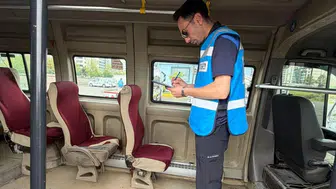 Diyarbakır'da Zabıta'dan minibüs operasyonu: Trafikten men edildi