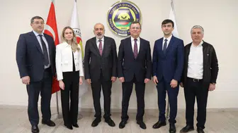 Diyarbakır iş dünyası Rusya pazarına açılıyor: Mezopotamya Fuarı'nda kritik görüşme