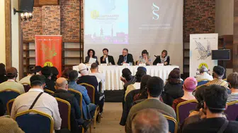 Filistin’den Ukrayna’ya savaşın ortasında tiyatro: Amed Festivali'nde çarpıcı panel