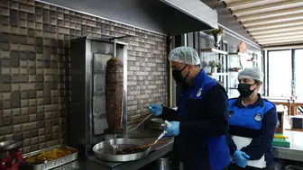 Diyarbakır'da ürünlerin son kullanma tarihleri mercek altında: İşletmelere baskın yapıldı