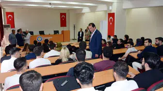 Dicle Üniversitesi’nde rektör-öğrenci buluşması: Talepler doğrudan yönetime iletildi