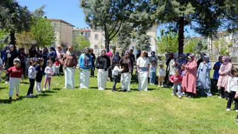 Diyarbakır'da anneler çocukluğunu yeniden yaşadı: Çok özel kutlama